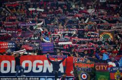 HuaTiHui-阿贾克斯队力压对手，取得胜利