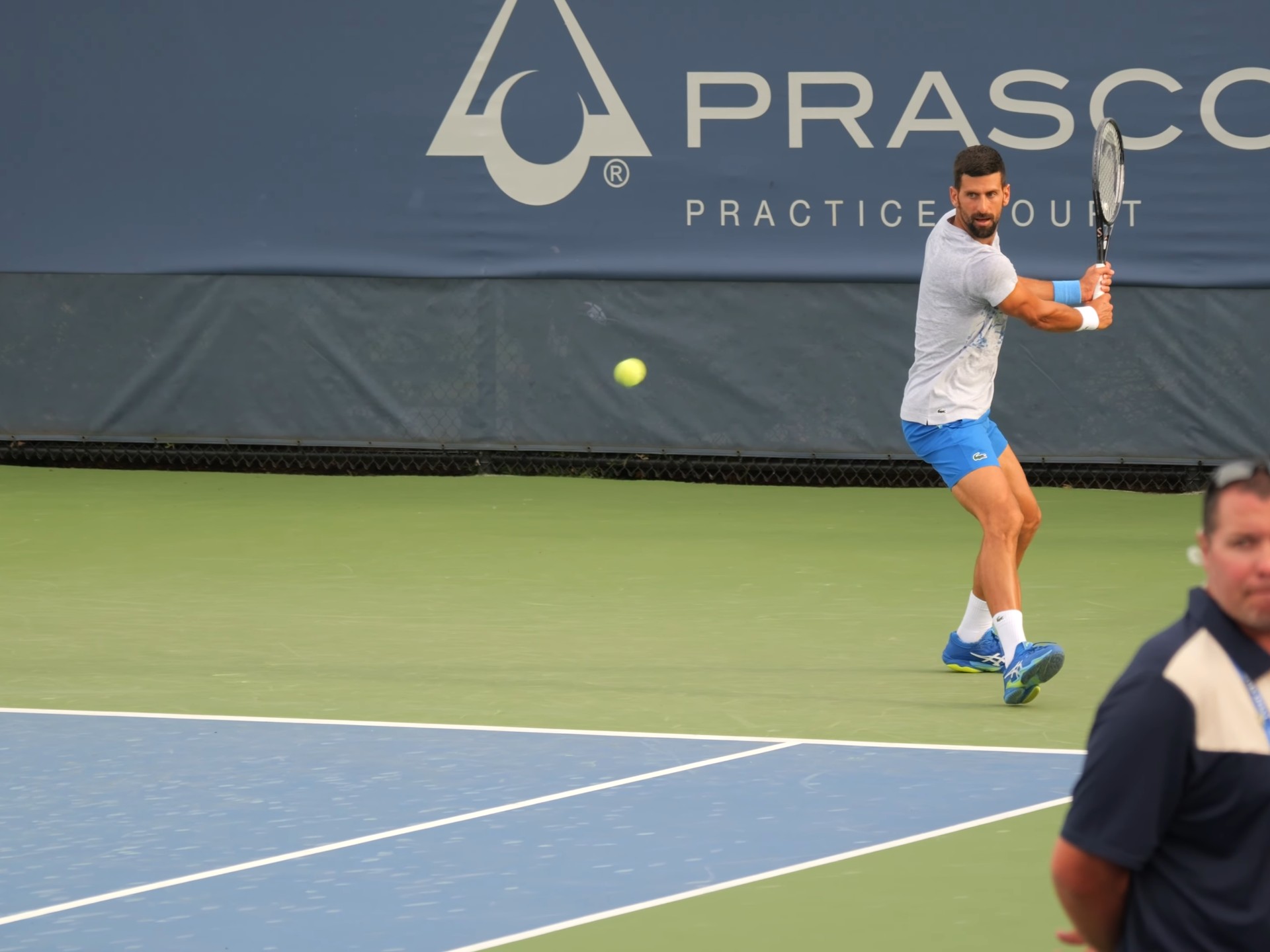 德国网球队横扫日本网球队，德约科维奇统治全场