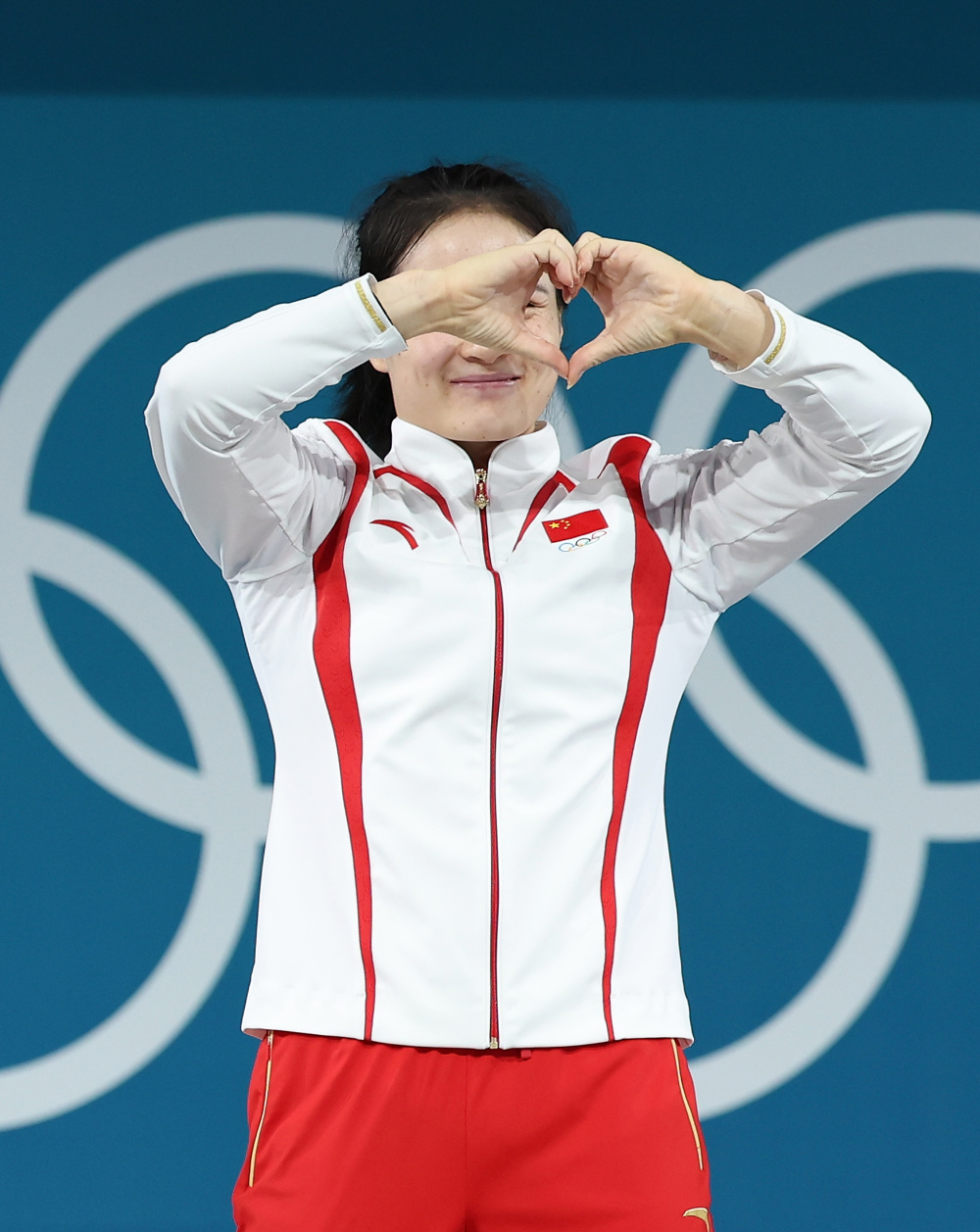 波兰选手获得女子举重比赛金牌