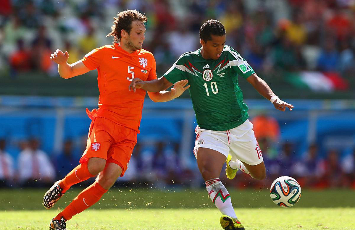 阿贾克斯队力压对手,取得胜利 阿贾克斯队力压对手,取得胜利